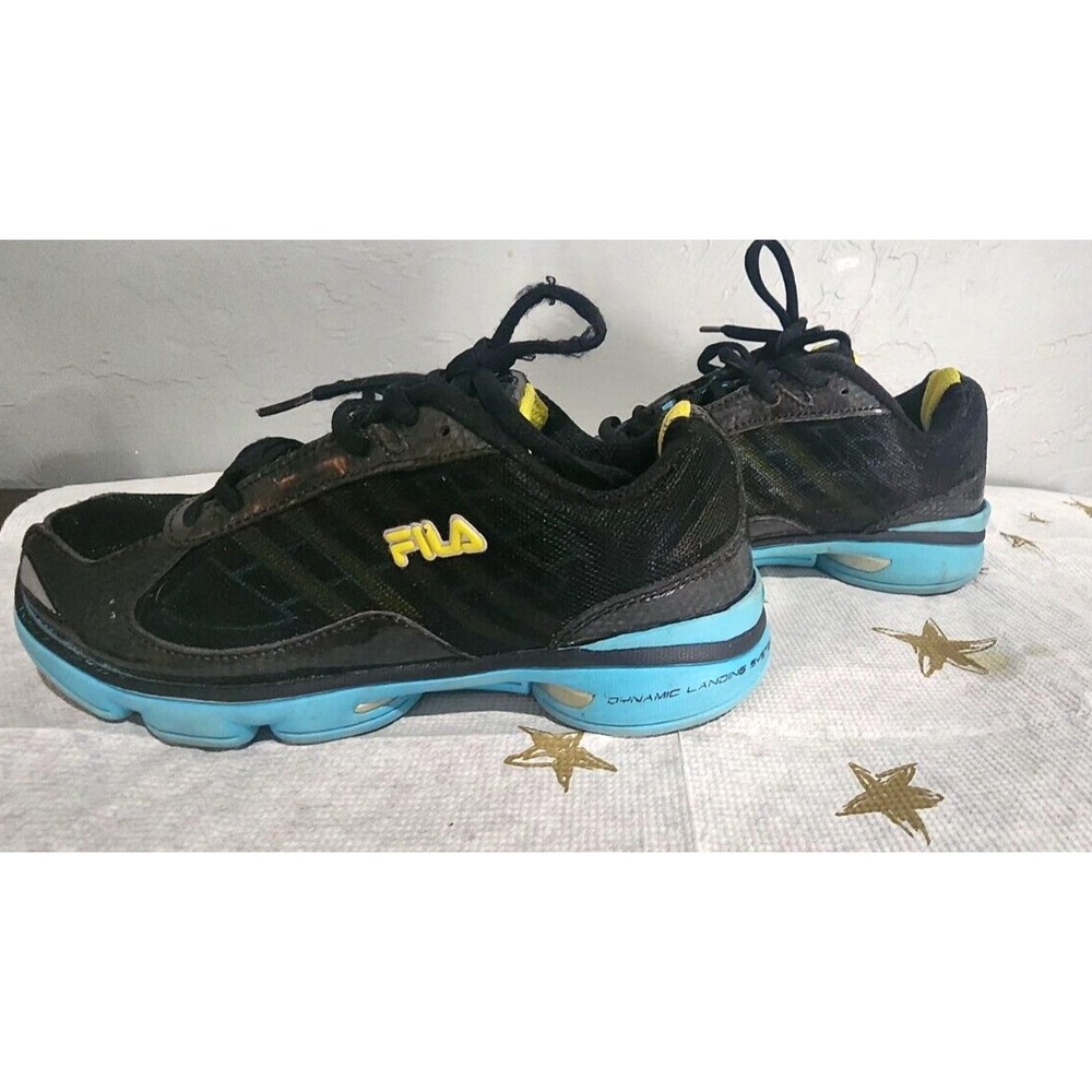 FILA Athletic Women's Flow Running Walking Shoes Sneakers Size 6 Comfort‎
